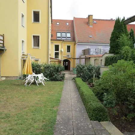 Апартаменты Ferienwohnung Am Markt *